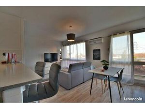 Appartement 37 m² aménagée équipée climatisation avec balcon