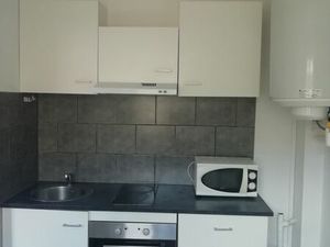 Studio T1 bis au centre ville de Bagnols