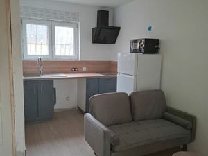 T2 meublé  27m² refait à neuf