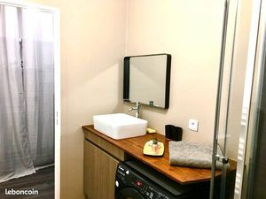 Appartement meublé  grande terrasse