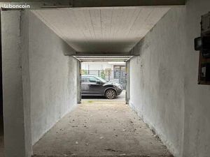 Double garage 40 m2 Lens  proximité Gare