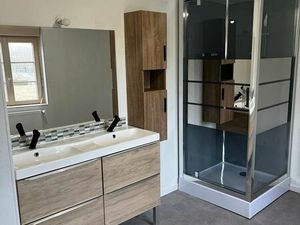 Maison de ville entièrement rénovée – 3 chambres