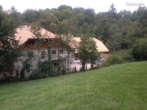 Appartement (T5+)a louer 1/4h GE