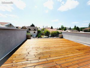 F2 avec terrasse de 50m²