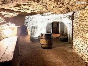 Cave stockage vin troglodyte