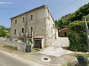 Grand T3 + bureau – 80 6 m² – Extérieur + stationnement – Alès (Pont de Grabieux)