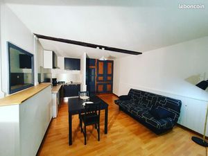 Studio meublé rénové proche centre-ville