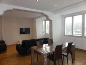 Appartement 2 chambres  meublé.