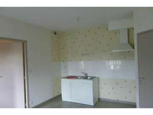 Location Appartement 2 pièces à Ménéac (56490) : à louer 2 pièces / 35m² Ménéac