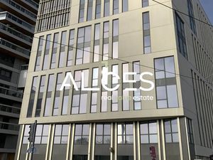 À LOUER BUREAUX NEUFS EURATLANTIQUE