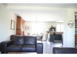 Location maison 5 pièces 100 m² à Bourg-en-Bresse (01000)