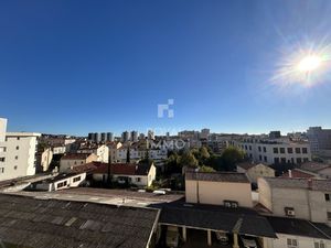 TOULON CENTRE VILLE T2 + BALCON SUD VUE DEGAGEE