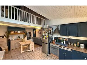 Maison Sain-Bel m² T-3 à vendre  180 000 €