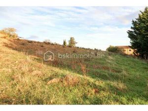 Terrain de 617 m² à Le Bosc