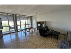 Location appartement  79 m² T-4 à Montpellier  1 081 €