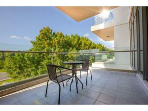 Beau T4 avec TERRASSE  CAVE et PARKING