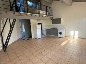 Appartement plein centre ville refait à neuf