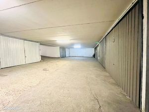 Parking/box 13 m² PARIS 14