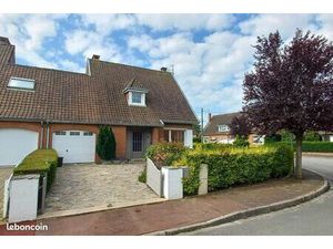 Maison 96 m² Steenvoorde