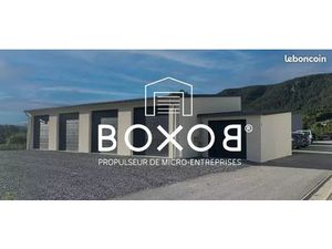 Location grand garage atelier de 32 m²