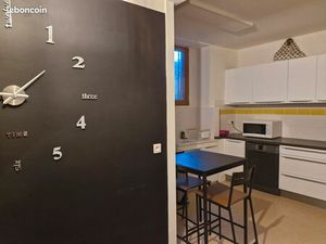 Appartement meublé T3 730