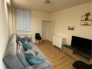 ◊ T2 – Rue de l’Orveau  Dole ( proche place grévy)