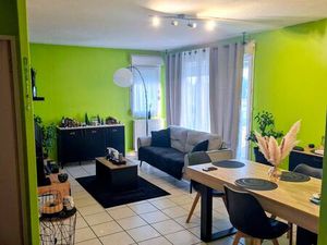 Appartement Lumineux et chaleureux T2 de 49 M2 a la Verpilliere