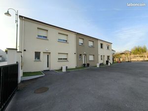 Maison Bezannes F4 résidence privée parking terrasse proche gare TGV-Paris