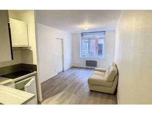 Location appartement  m² T-2 à Lille  624 €