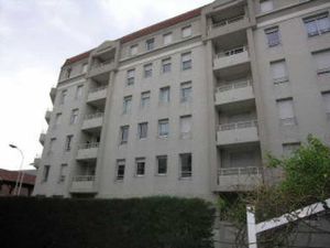 RUE STE ANNE DE BARABAN  dans immeuble des années 2000  T3 e