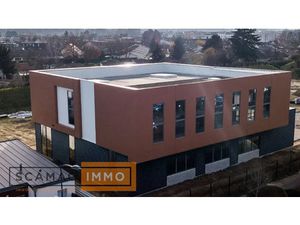 Local d'activités de 1273m²