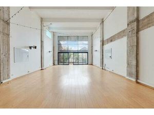 À vendre – Local commercial type loft avec possibilité d’habitation