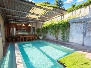 Idéal pour investisseur ou entrepreneur - Bien rare à rénover de 250m² - L'ISLE D'ESPAGNAC