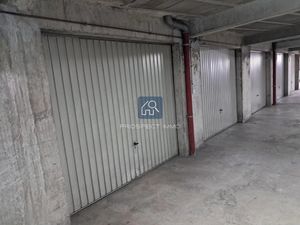 Garage sécurisé 60m2  centre rodez