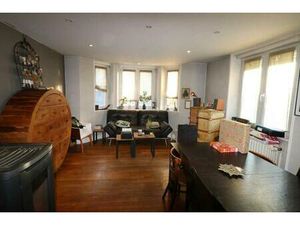 Maison de 7 pièces de 170 m² située à Anould