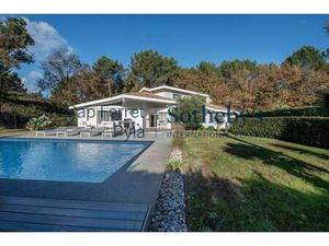 Maison de luxe à vendre à Pyla-sur-mer : 1 723 000€ | 260m²