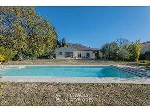 Villa traditionnelle de Plain-Pied à Saint-Vallier-de-Thiey