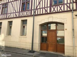 Location studio BEAUVAIS centre-ville