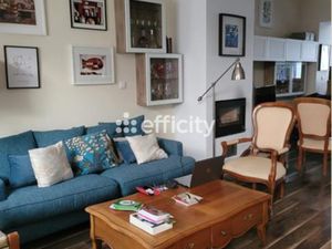 Immeuble 9 pièces - 208 m²