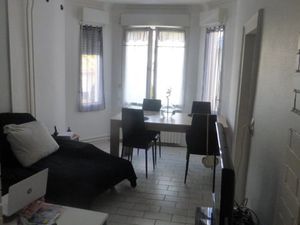 Evreux  proche gare  appartement type F2 en rez de jardin