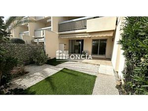 Le Lavandou Centre – T2 en rez-de-jardin orienté sud-est à 200 m de la plage