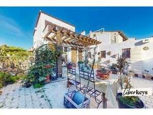 PORT LEUCATE : Charmante maison de 115m² avec extérieur et garage