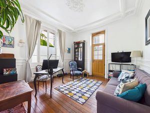 Sainte-Savine – Appartement de caractère en rez-de-chaussée