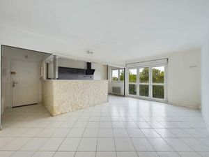 Trois pièces proche de l'hôpital