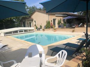 Au bout du bout de son chemin  secteur Cuzorn  très belle maison contemporaine 220 m2 et..