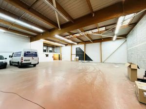 LOCAL D'ACTIVITE A LOUER