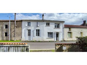 Maison de 90 m² située à Saint-Simon-De-Pellouaille