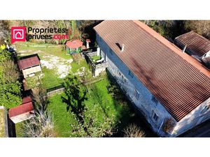 Vallée du Lot  maison de caractère rénovée  6 chambres  en bordure de ruisseau