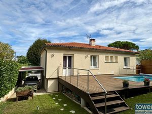 Maison 6 pièces sur terrain de 430 m²