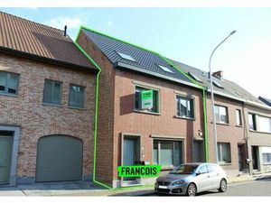 Huis te huur in Zottegem met 4 slaapkamers